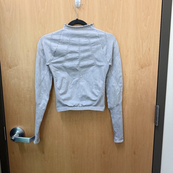 Free People Movement Long Sleeve Gray Top Women’s M/L - Picture 3 of 5